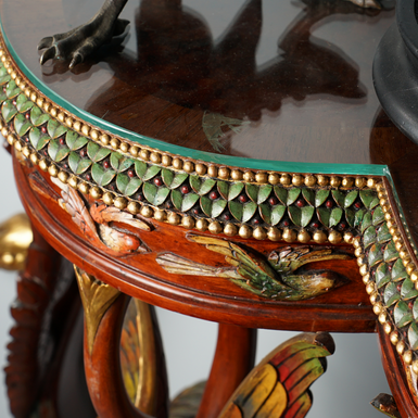 стіл у старовинному стилі фото