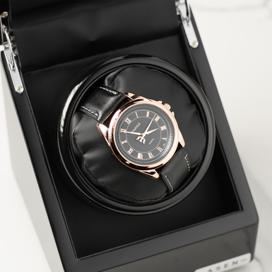 скринька для годинника з прозорою кришкою фото 1