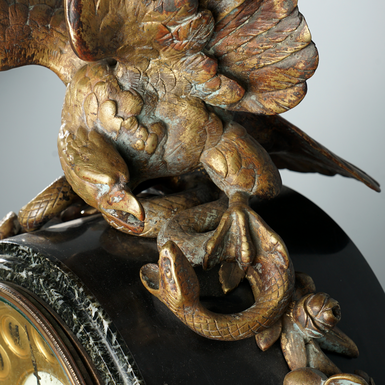 деталізований годинник фото