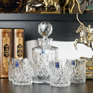 декантер та склянки для напоїв фото 1