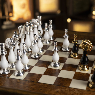 шахматные фигурки фото