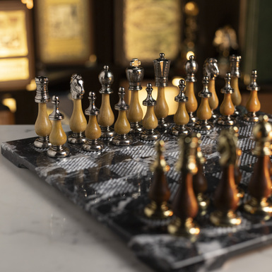 Thematic chess photo