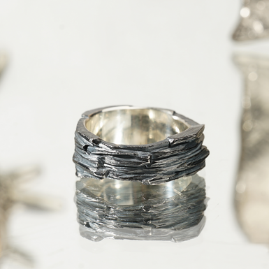 Срібна каблучка "Дерево сили" фото