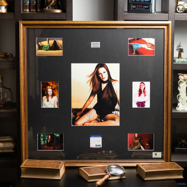 autograph in photo frame