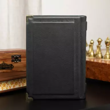 книга для домашньої бібліотеки фото
