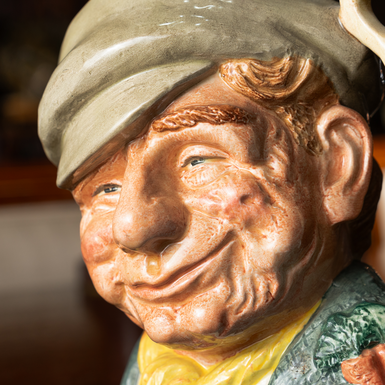 дизайнерский кувшин фото