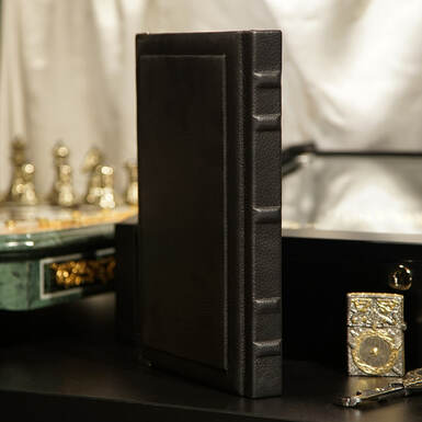 Книга в интерьере фото