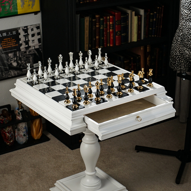 table for game photo