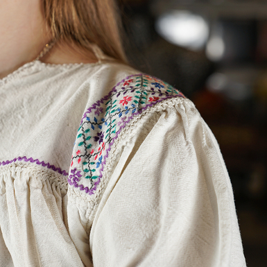 вышитая сорочка в подарок фото