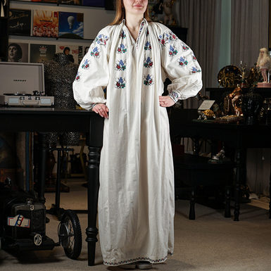 жіноча сорочка з візерунками фото