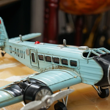 wow video Металева модель літака JU-52 Riffelbltch 1932 року (36 см) від Nitsche