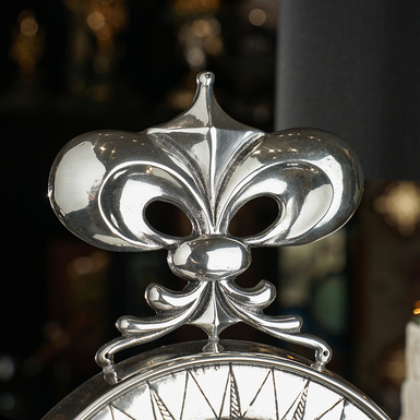 часы в старинном стиле фото