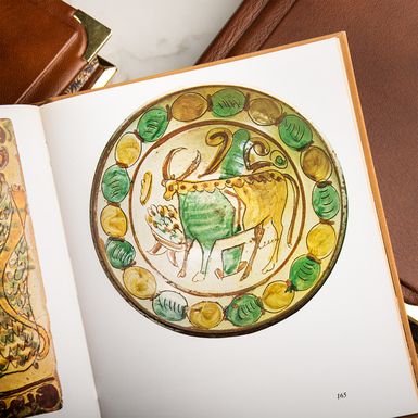 яркая книга фото