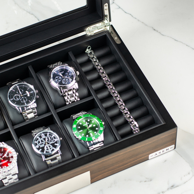 Шкатулка з м’якою підкладкою