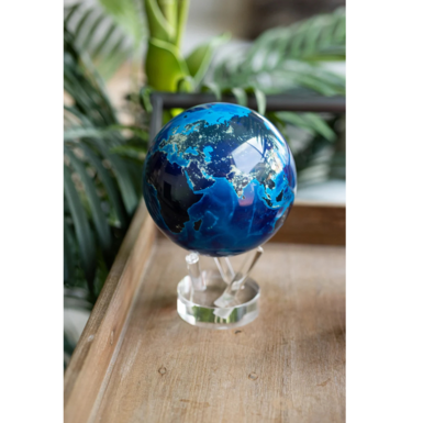 a globe photo