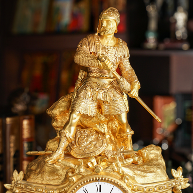 Бронзовий годинник 19 століття фото