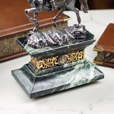 figurine for photo collection