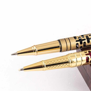 набір ручок фото