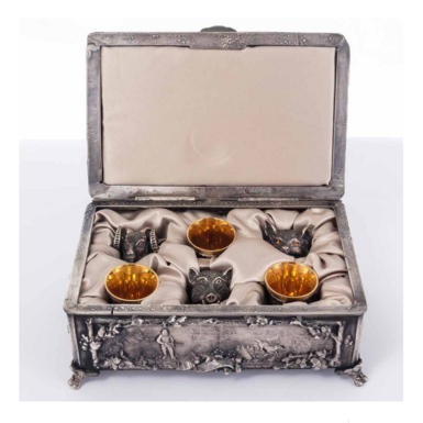 Набор "Охотничий Трофей" из серебряного ларца с ритонами от Ювелирного Дома Андрея Ковалика фото