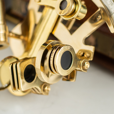 Sextant details photo