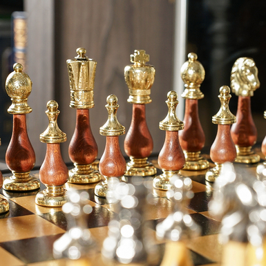 шахові фігурки фото