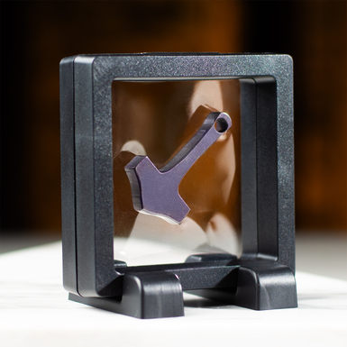 Titanium pendant "Hammer" (chameleon) by Calti photo
