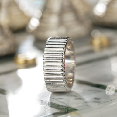 Серебряное кольцо фото