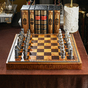 Изысканный шахматный набор фото