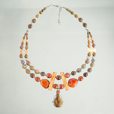 ожерелье с сердоликом фото