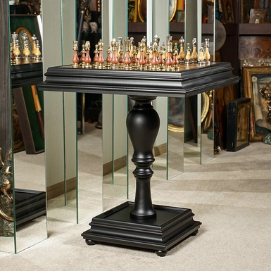 wow video Шаховий стіл "Majestas" з дерев'яною дошкою та металевими фігурками від ITALFAMA