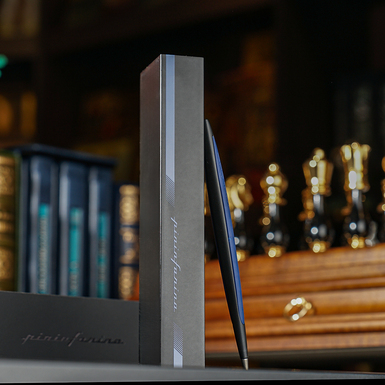 стильний олівець фото 1