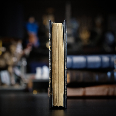 купить раритетную книгу фото 1