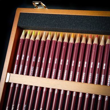 олівці фото 2