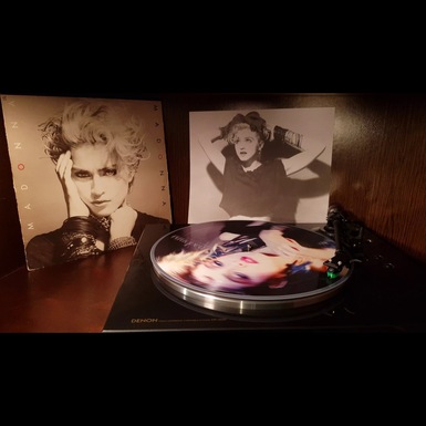Купить виниловую пластинку Madonna – Madonna (1983) в Украине