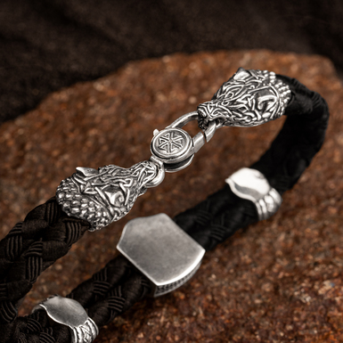 Exquisite bracelet clasp photo