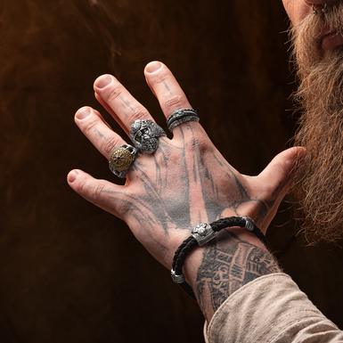 Stylish bracelet photo