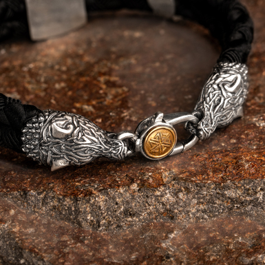 Exquisite bracelet clasp photo