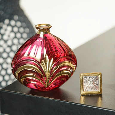 wow video Aroma diffuser made of crystal and gilded brass "Reddy" (100 ml)