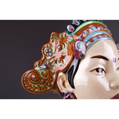 Глянцевый бюст фото