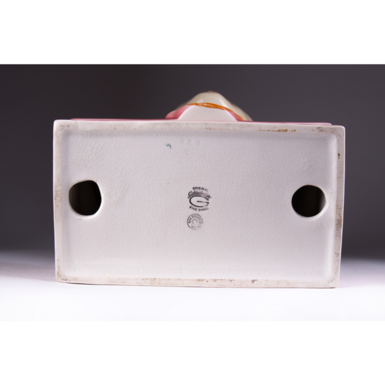 Фарфоровое изделие фото