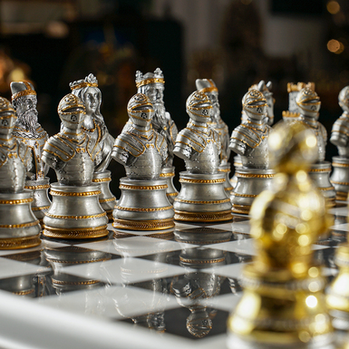 chess pieces photo