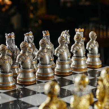 chess pieces photo