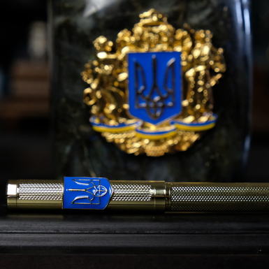 украинская символика в наборе для письменного стола фото 1