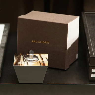 wow video Запальничка ручної роботи "Gentleman" з натурального рогу від Arca Horn