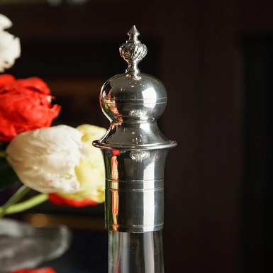 wow video Декантер, 6 рюмок и поднос "Delight" от Freitas and Dores 1