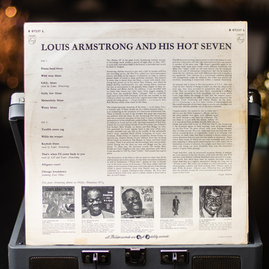 vinyl record photo