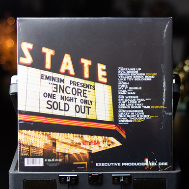 вінілова платівка фото