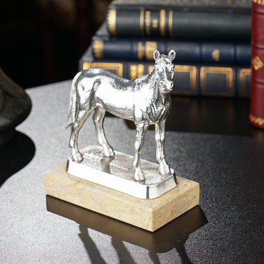 Посріблена статуетка фото