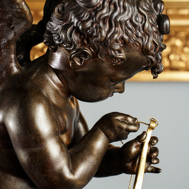 изысканная антикварная скульптура фото