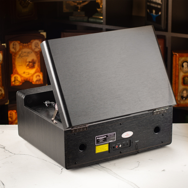 програвач із кришкою у дереві фото 1